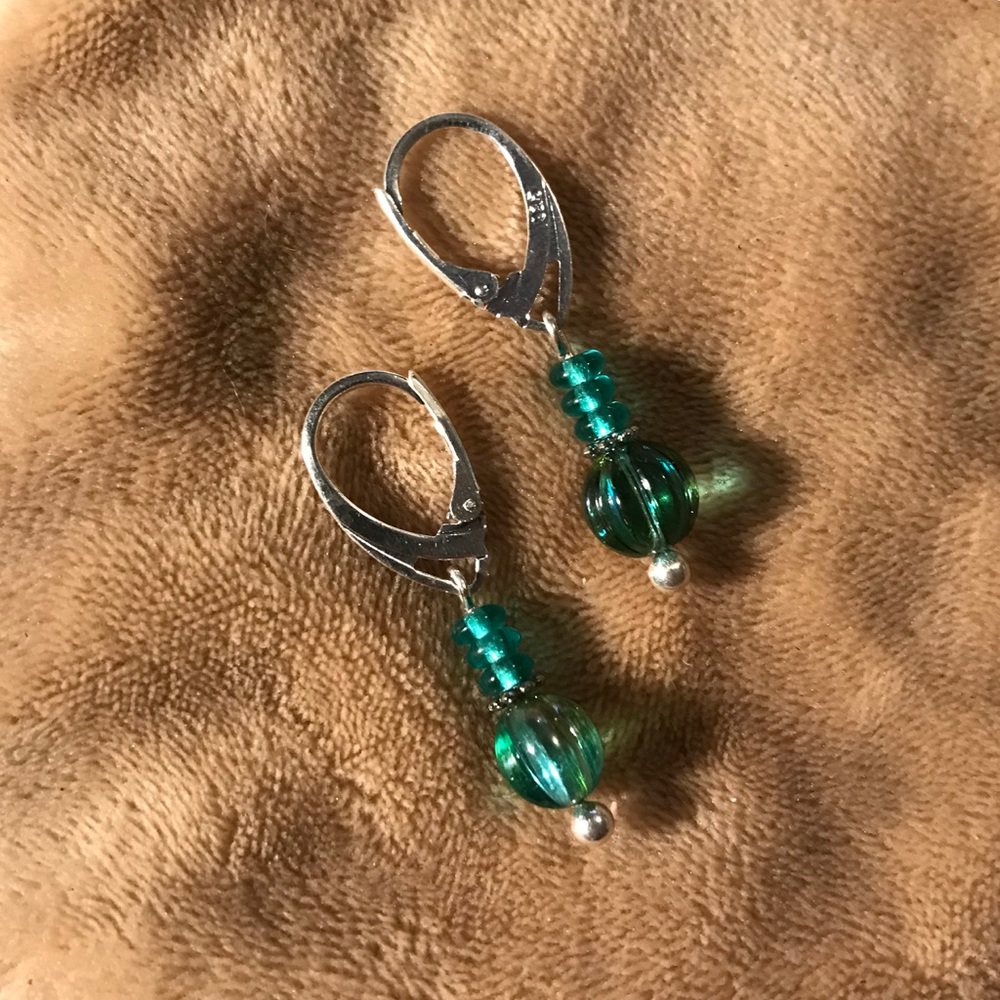 NEW TwisteDesignz Turquoise Czech Glass Earrings